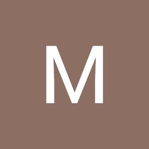 Meet your Posher, Mammabee